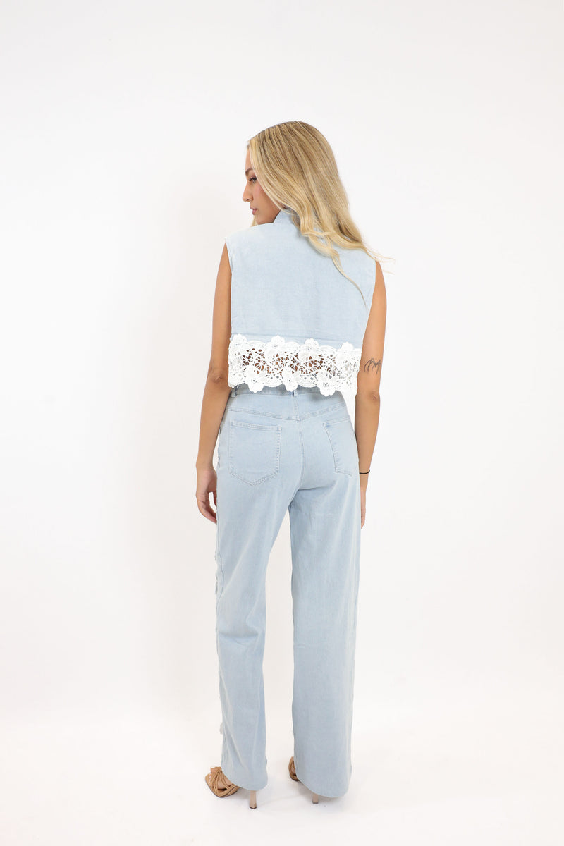 Danila Lace Set